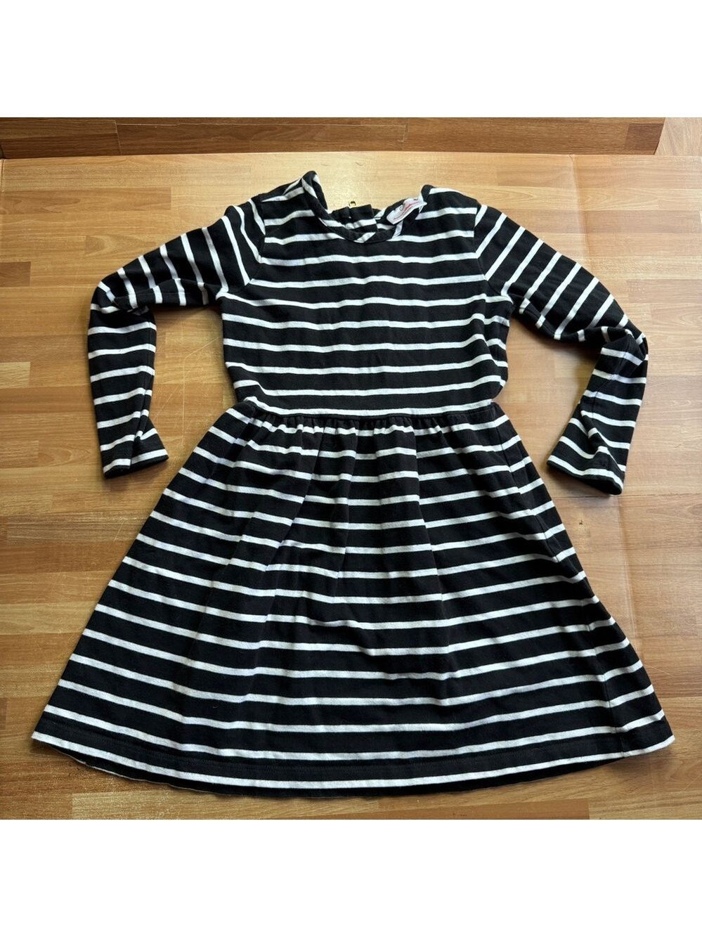 Hanna Andersson striped cotton long sleeve dress size 110 black and white